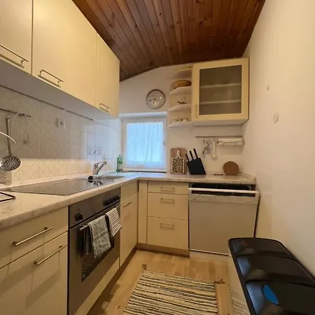 Liboria: Lovely,cosy Apartment. 2 Min Skilift Walk Apartment *